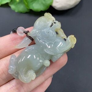 Natural Grade A Type Jadeite Burmese Jade pendant Loong pendant dragon